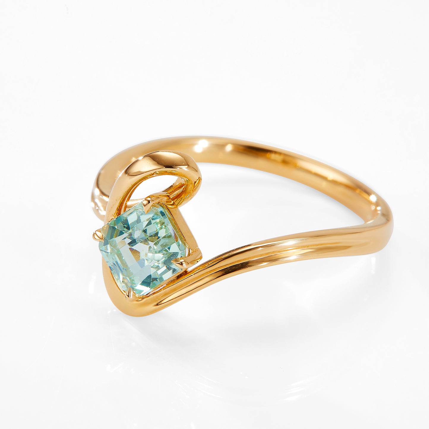 GEMCOOK JEWELLERY 1.07ct Mint Green Garnet Ring