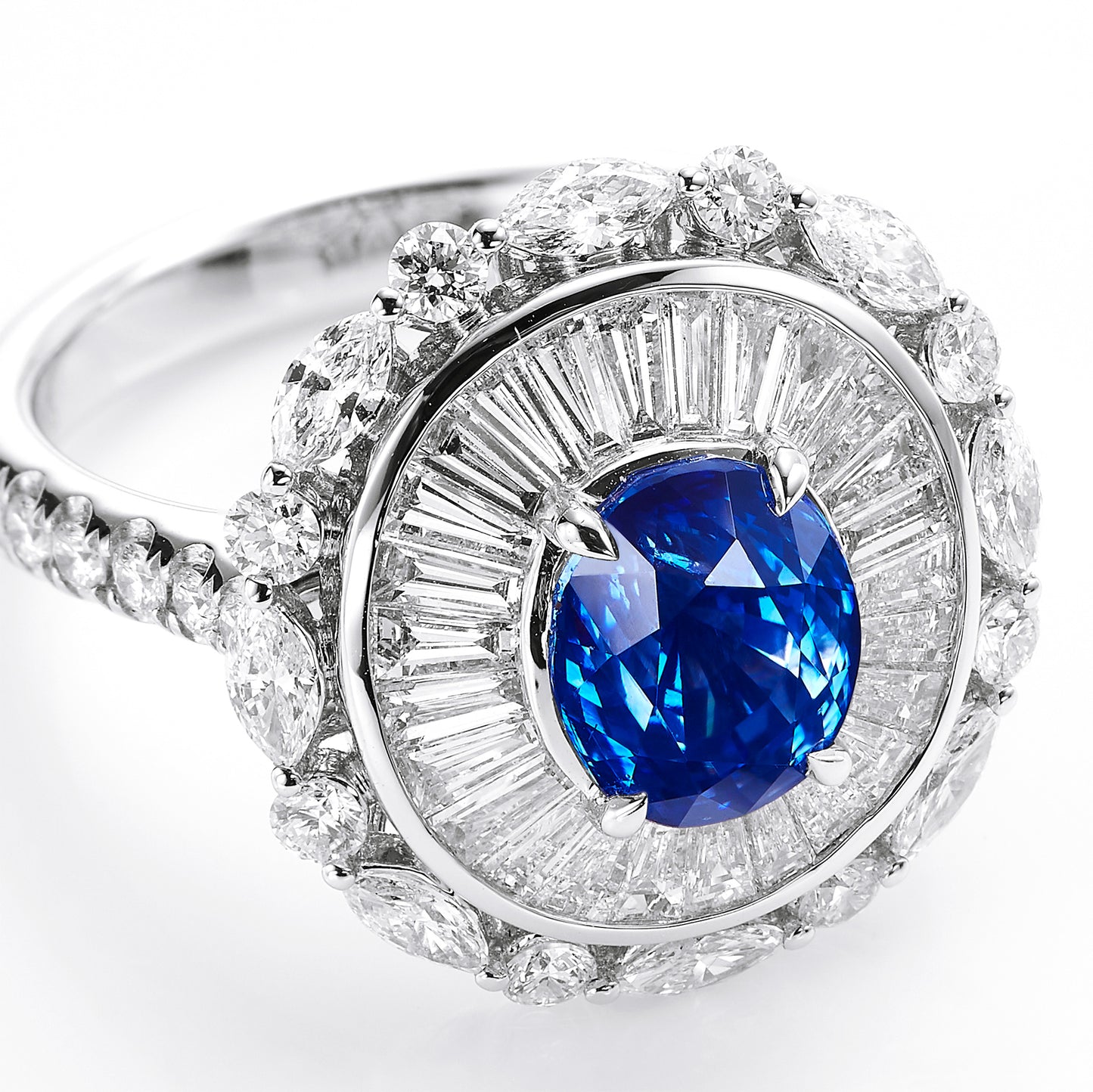 GEMCOOK JEWELLERY 2.73ct Unheated Royal Blue Ring