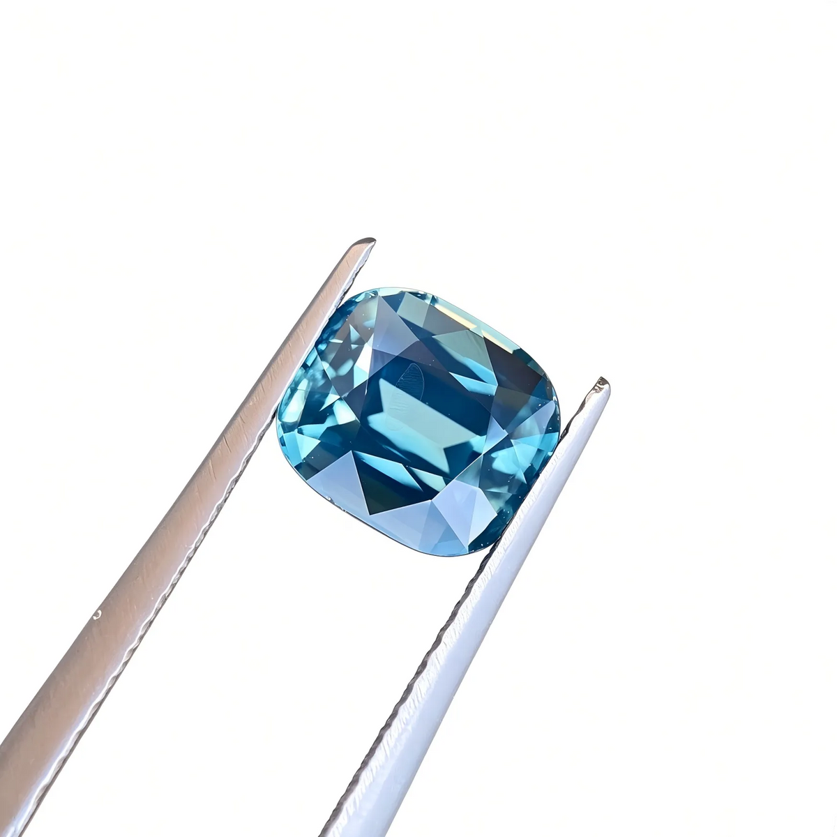 2.53ct Unheated Green Sapphire