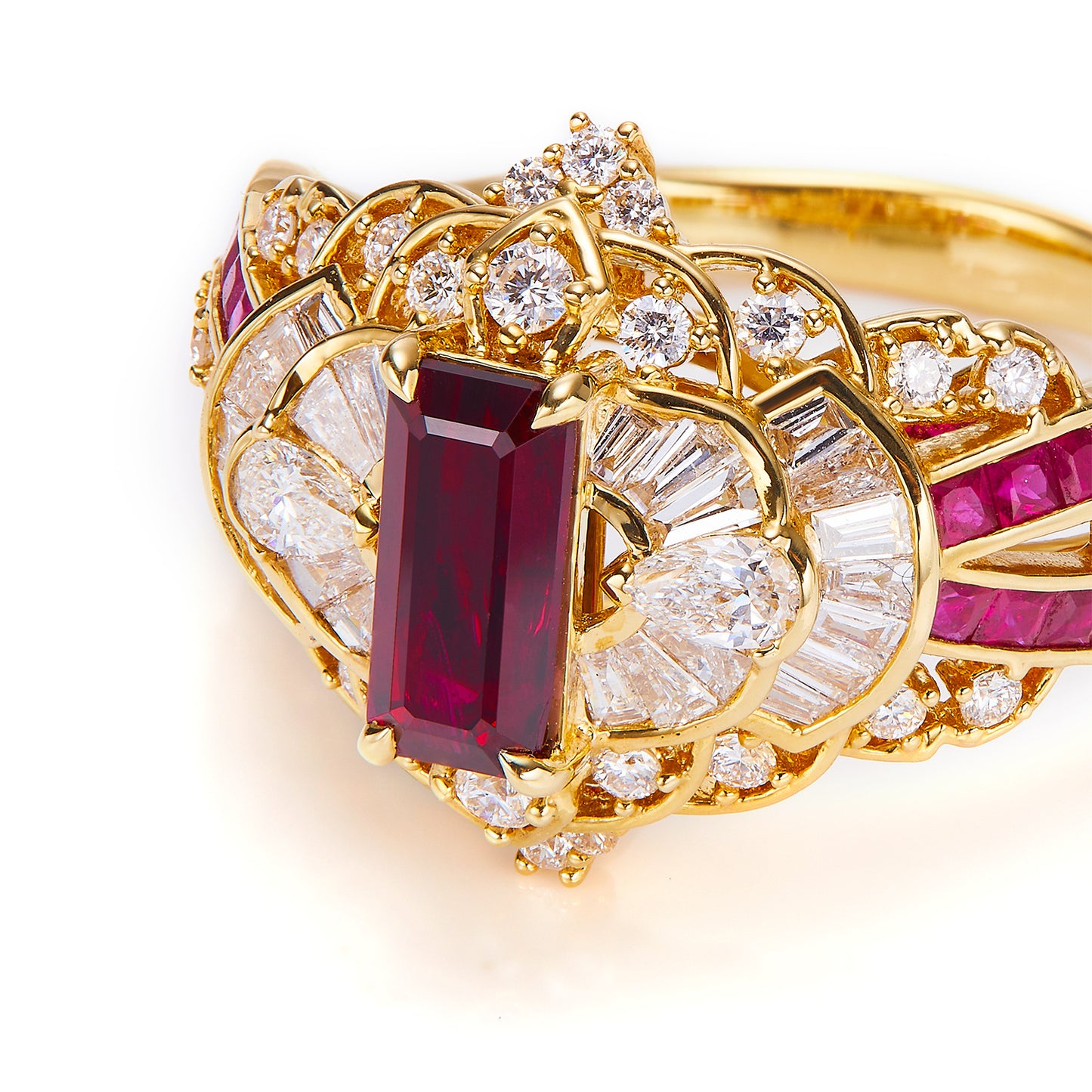 Vintage Art Deco Style Stunning Pigeon Blood Ruby Ring