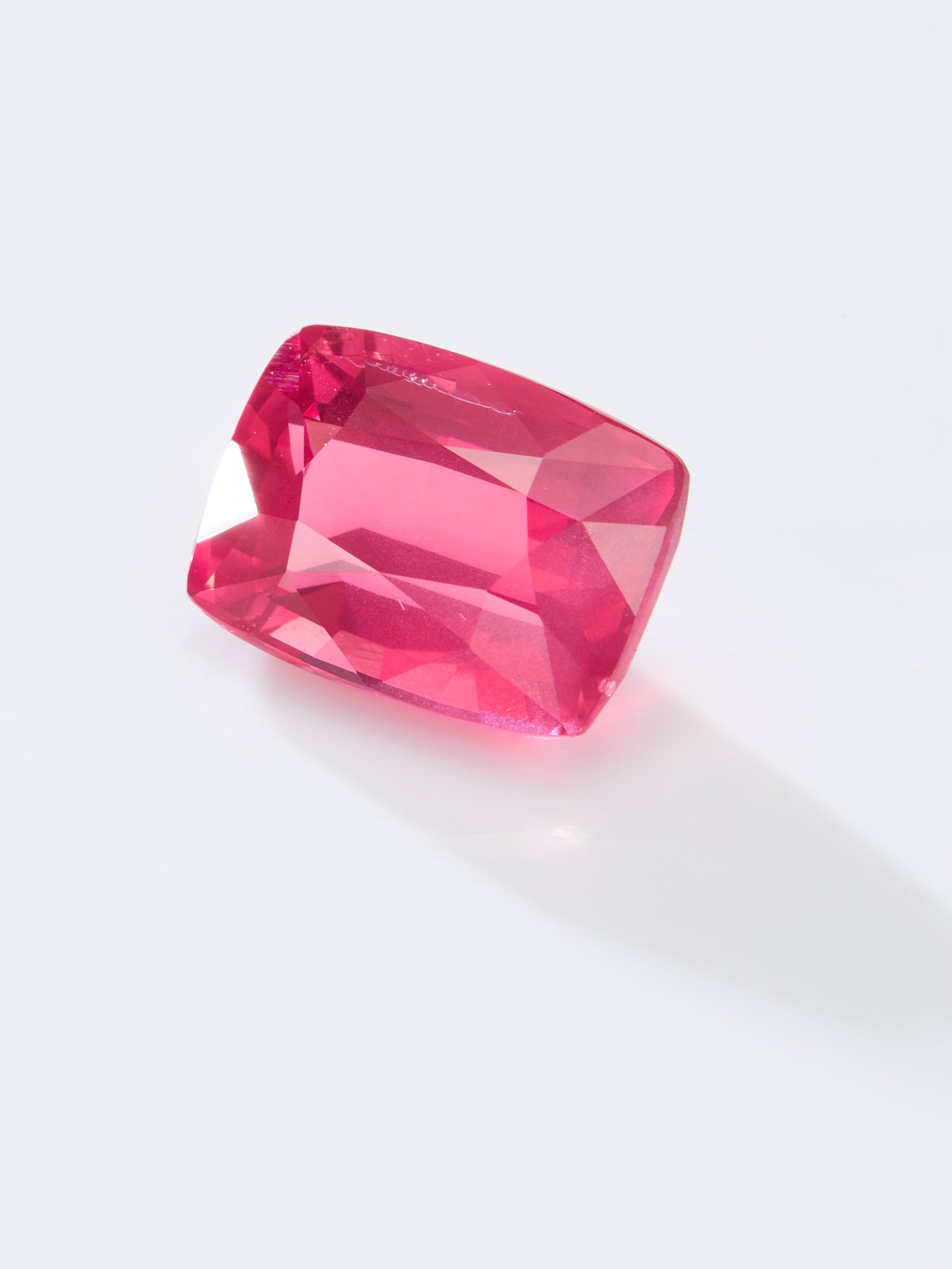 GEMCOOK GEMSTONE 2.30ct Hot Pink Mahenge Spinel